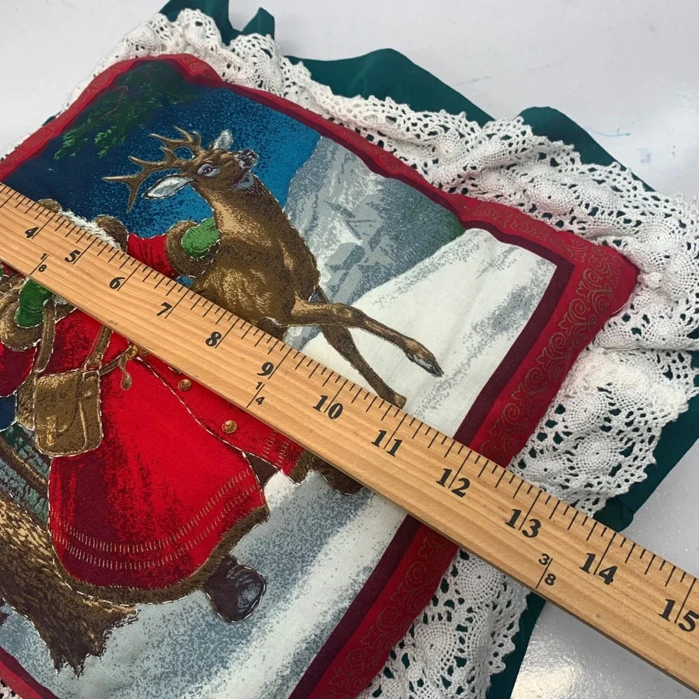 Vintage‎ Christmas Santa Claus Pillow Set Red Green Lace Rustic Farmhouse Decor